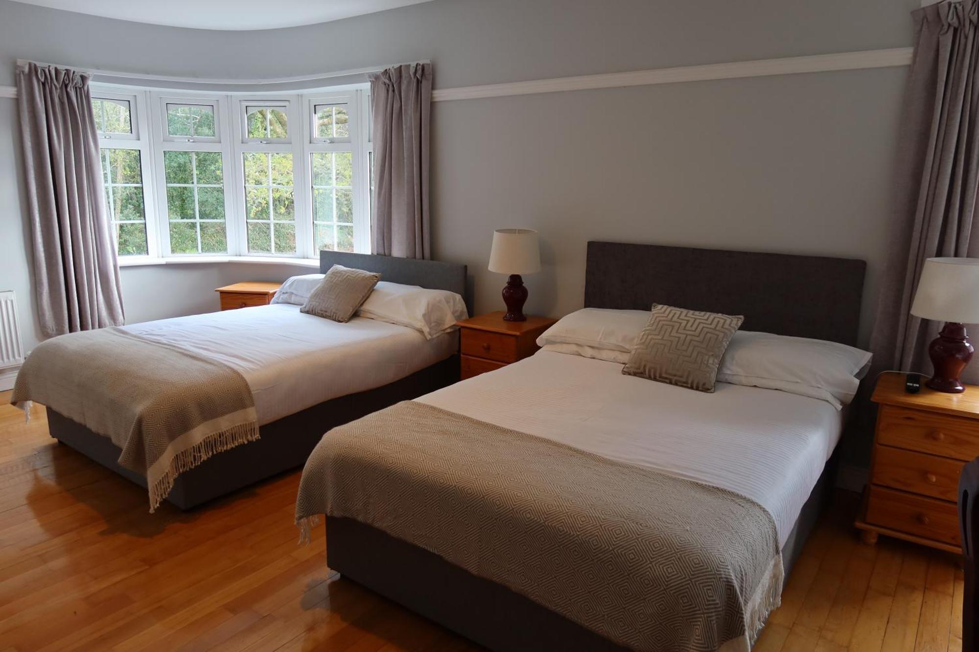 Woodville Lodge Guesthouse Killarney Exterior photo